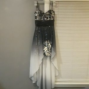 Very beautiful hi lo dress